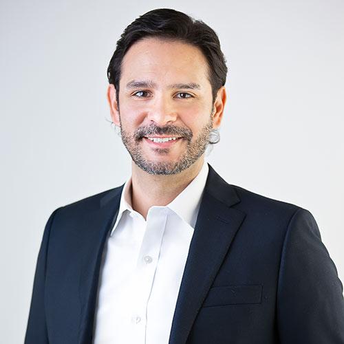 Carlos La Costa II Loan Originator